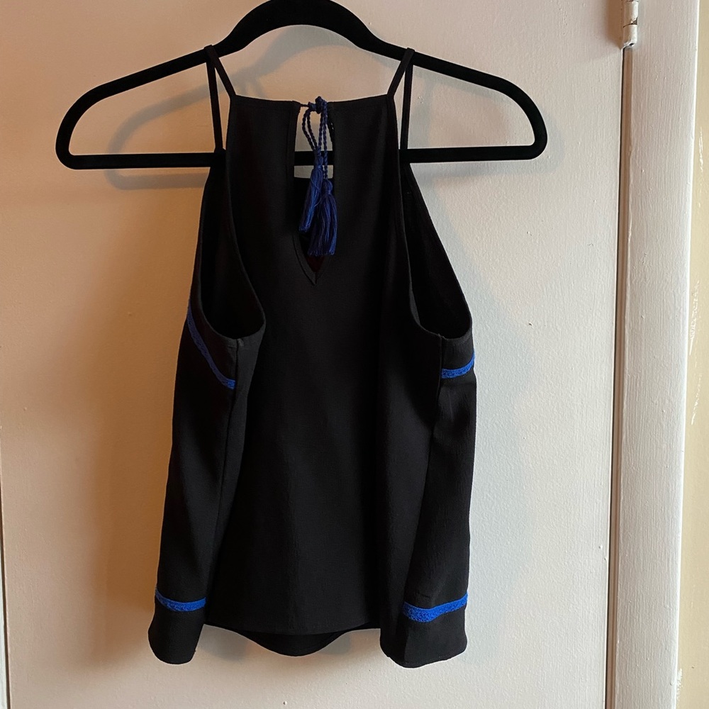 Embroidered floral high neck black tank top size small - Picture 4 of 4